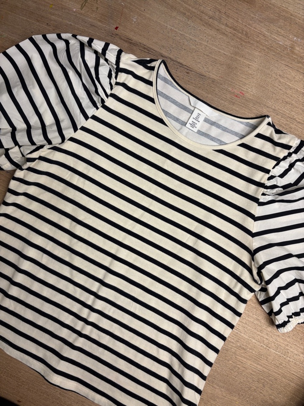 H&M Black and White Striped Puff Sleeve Tee Shirt
